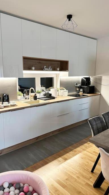 New Modern Accommodation In City Metković Exteriör bild